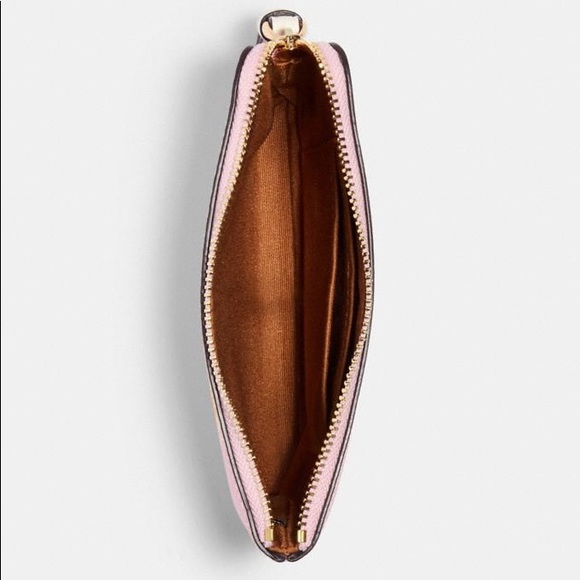 NEW Coach Corner Zip Wristlet Purse Banana 🍌Print - Picture 6 of 6